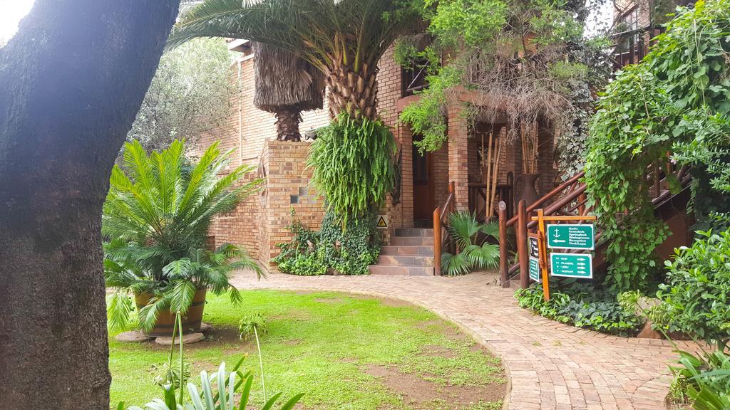 Aark Guest Lodge Vanderbijlpark Dış mekan fotoğraf